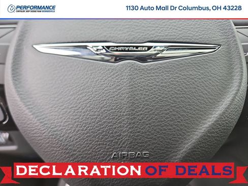 New 2026 Chrysler Pacifica Select image 25