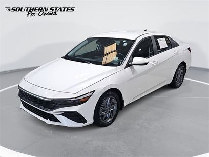 Certified 2024 Hyundai Elantra Blue