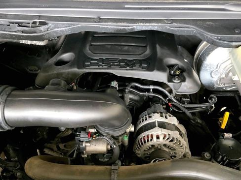 Used 2019 RAM 1500 Limited w/ Off Road Group image 32