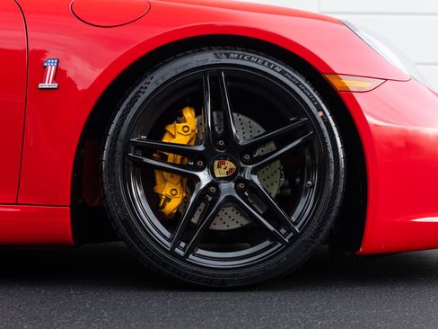 Used 2017 Porsche 911 Carrera RWD image 9