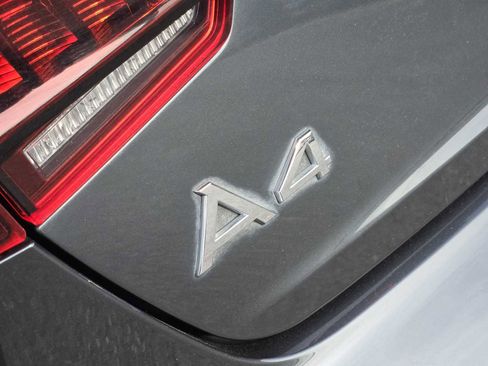 Used 2017 Audi A4 2.0T Prestige image 12
