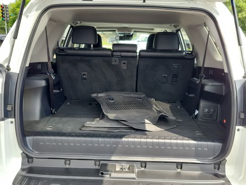 Certified 2023 Toyota 4Runner Limited AWD/4WD image 9