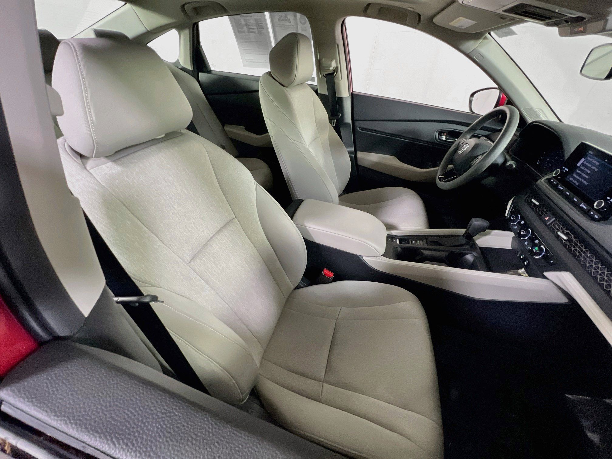 Used 2024 Honda Accord EX image 27