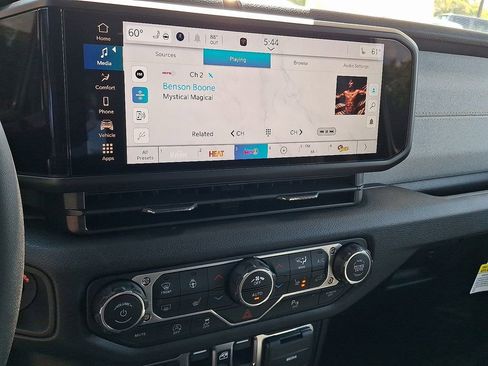 New 2025 Jeep Wrangler Willys image 3