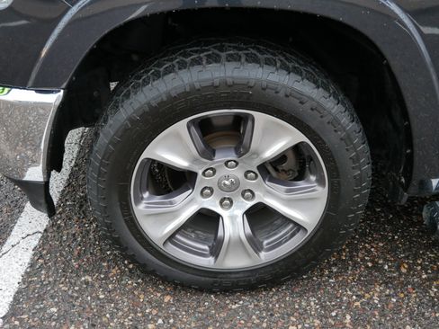 Used 2021 RAM 1500 Laramie image 8