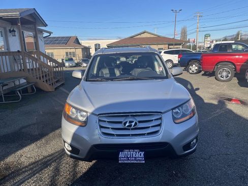 Used 2010 Hyundai Santa Fe Limited w/ Navigation Pkg 4 image 2