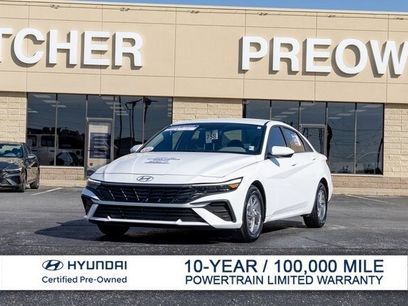 Certified 2025 Hyundai Elantra SE