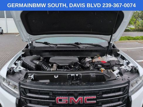 Used 2023 GMC Acadia SLT w/ Elevation Edition FWD image 14