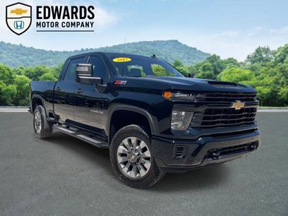 Used 2025 Chevrolet Silverado 2500 Custom w/ Custom Value Package