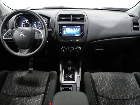 Used 2024 Mitsubishi Outlander Sport ES AWD/4WD image 8