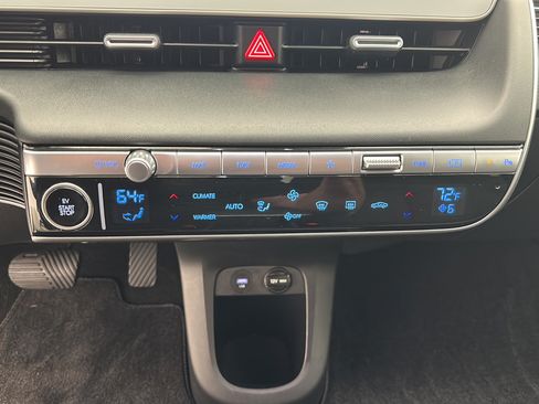 Used 2024 Hyundai Ioniq 5 SEL AWD/4WD image 17