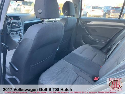 Used 2017 Volkswagen Golf S image 10