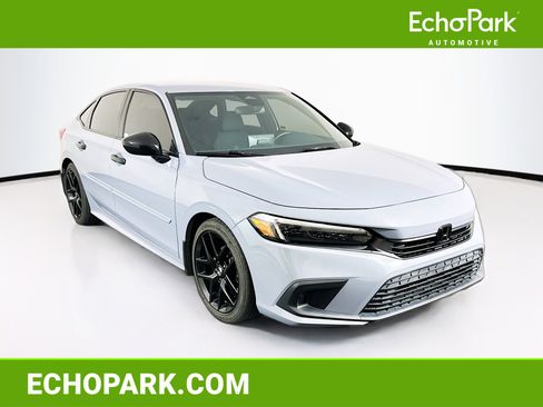 Used 2022 Honda Civic Sport image 1
