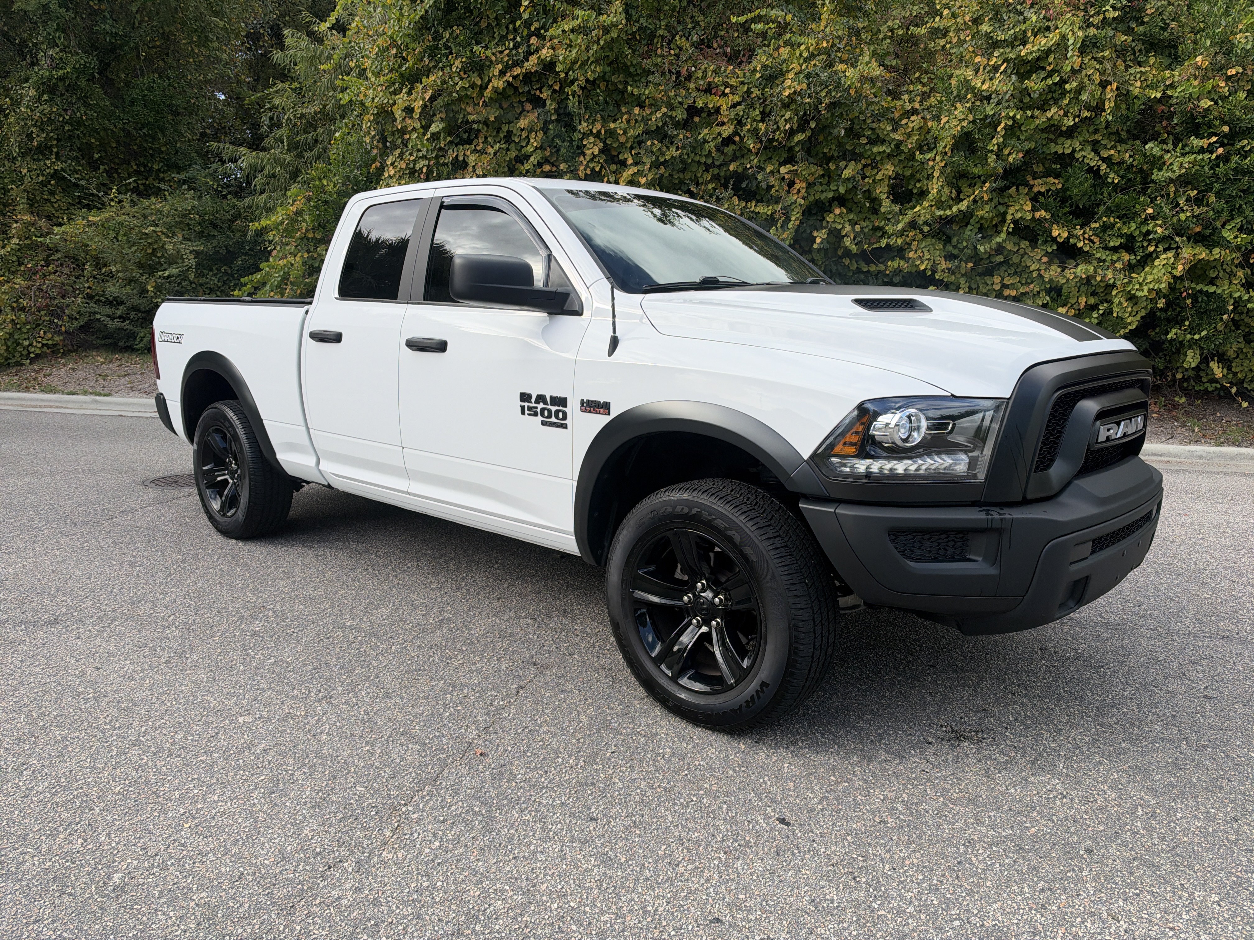 Used 2024 RAM 1500 Warlock AWD/4WD image 2
