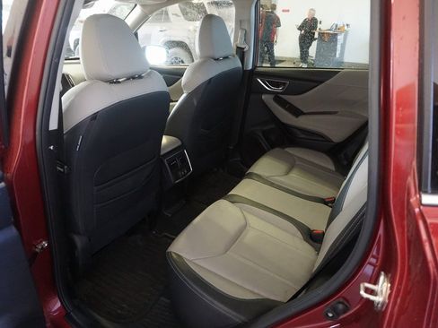 Used 2020 Subaru Forester Limited image 20