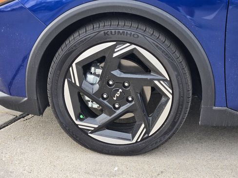 New 2025 Kia K4 EX image 8