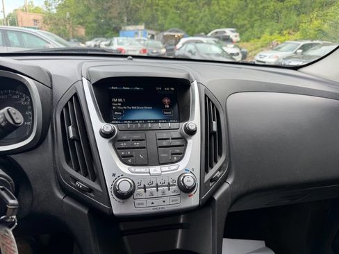 Used 2013 Chevrolet Equinox LT w/ Driver Convenience Package AWD/4WD image 16