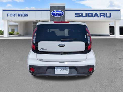 Used 2019 Kia Soul FWD image 5