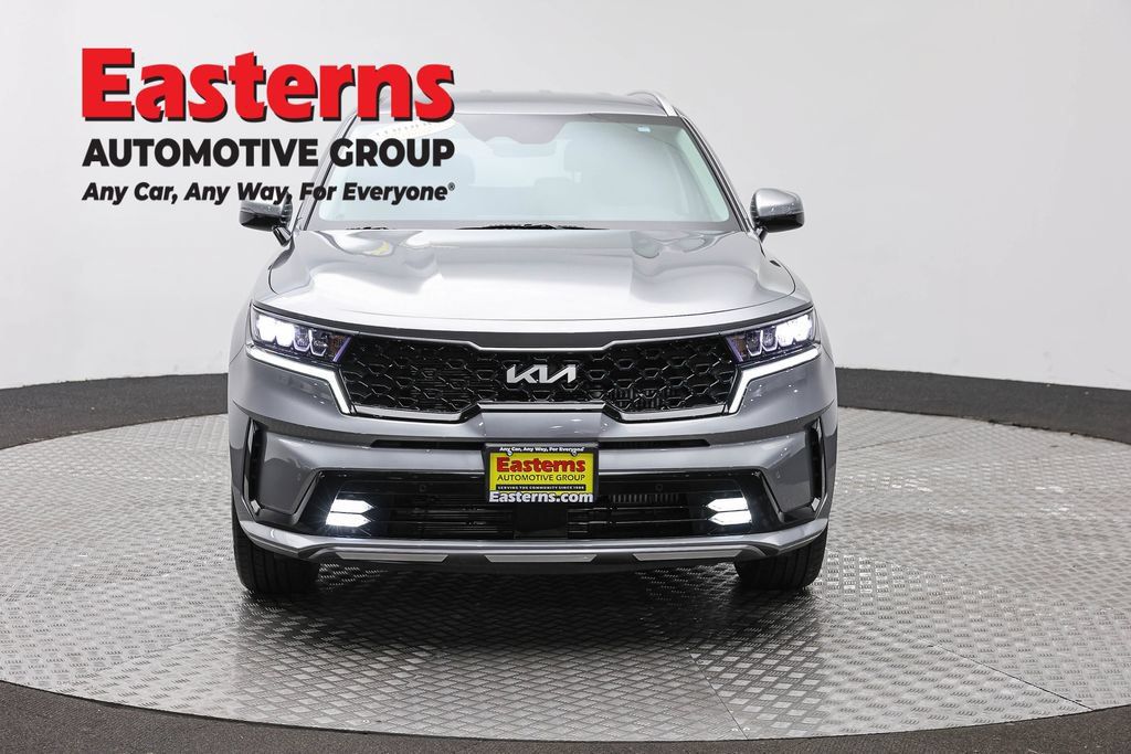 Used 2023 Kia Sorento EX AWD/4WD image 4