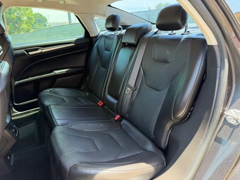 Used 2015 Ford Fusion Titanium FWD image 20