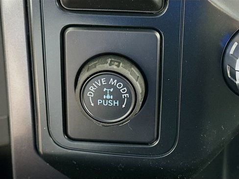 Used 2025 Ford F150 XLT w/ Equipment Group 301A Standard RWD image 19