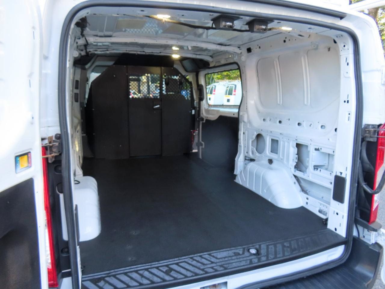 Used 2015 Ford Transit 150 130 Low Roof RWD image 13