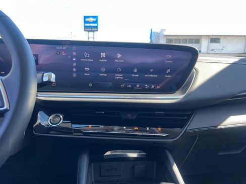 Certified 2025 Buick Envision Preferred image 26