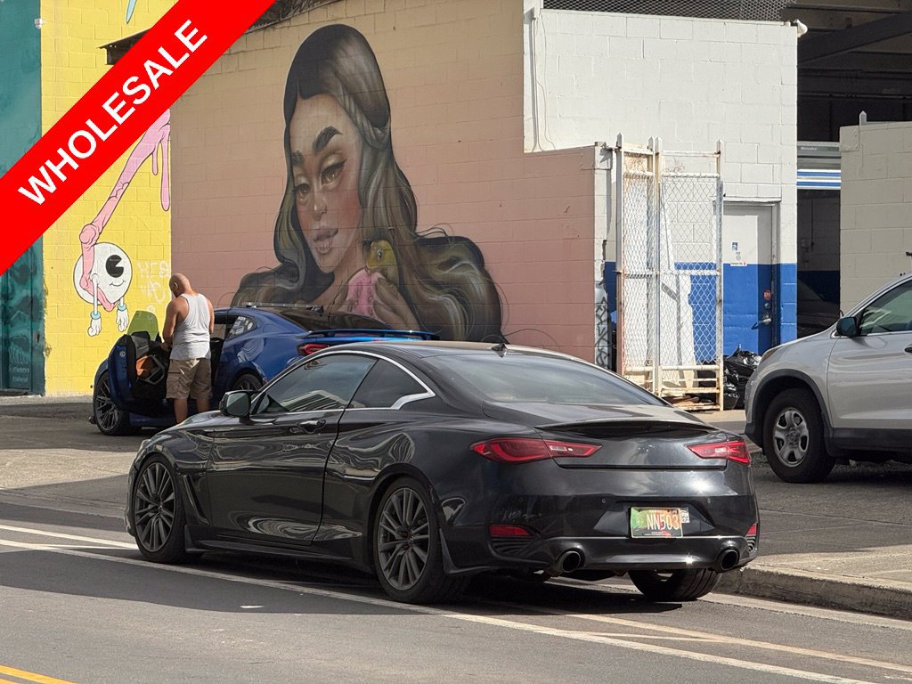 Used 2017 INFINITI Q60 Red Sport 400 RWD image 3