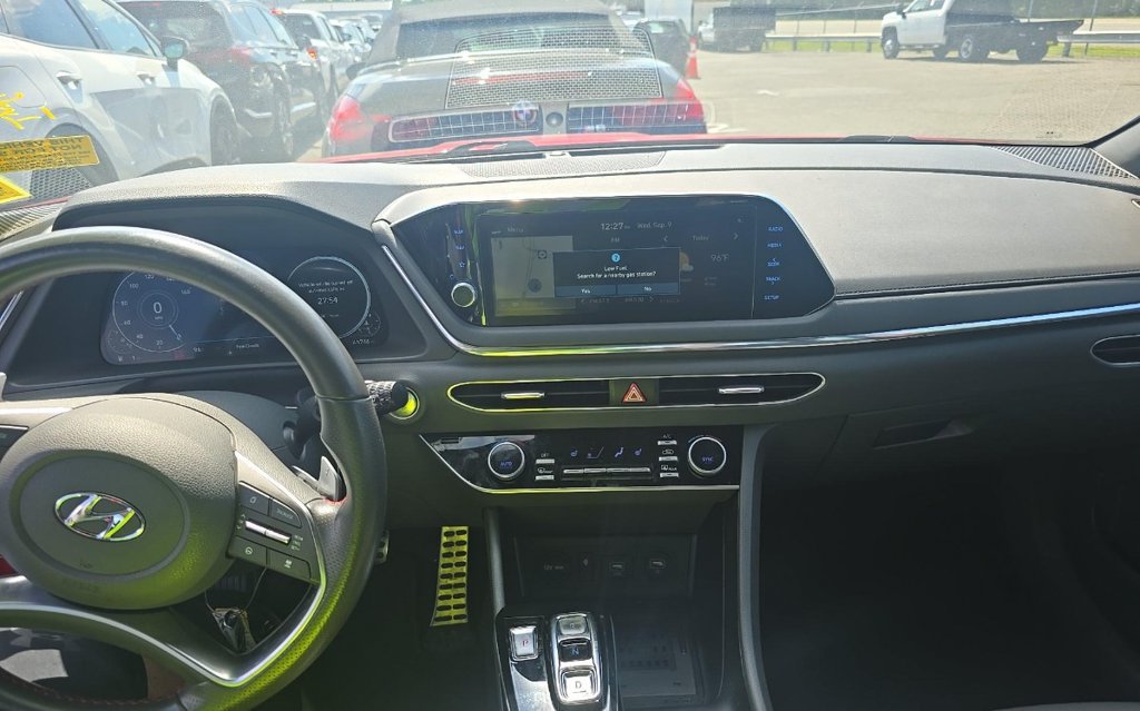 Used 2021 Hyundai Sonata SEL Plus w/ Tech Package FWD image 9