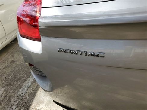 Used 2008 Pontiac Solstice Convertible w/ Premium Package image 7