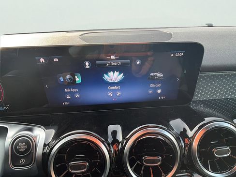 Certified 2026 Mercedes-Benz GLB 250 4MATIC image 15