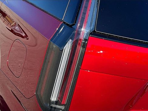 Certified 2025 Cadillac Escalade V image 31