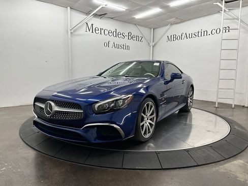 Certified 2017 Mercedes-Benz SL 550 image 3