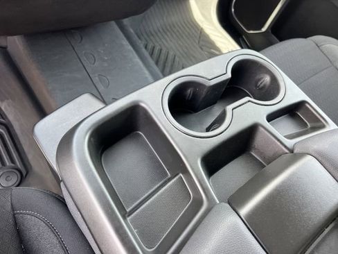 Used 2025 Chevrolet Silverado 2500 LT image 36