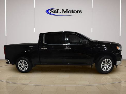 Used 2023 Chevrolet Silverado 1500 LTZ w/ Technology Package AWD/4WD image 8