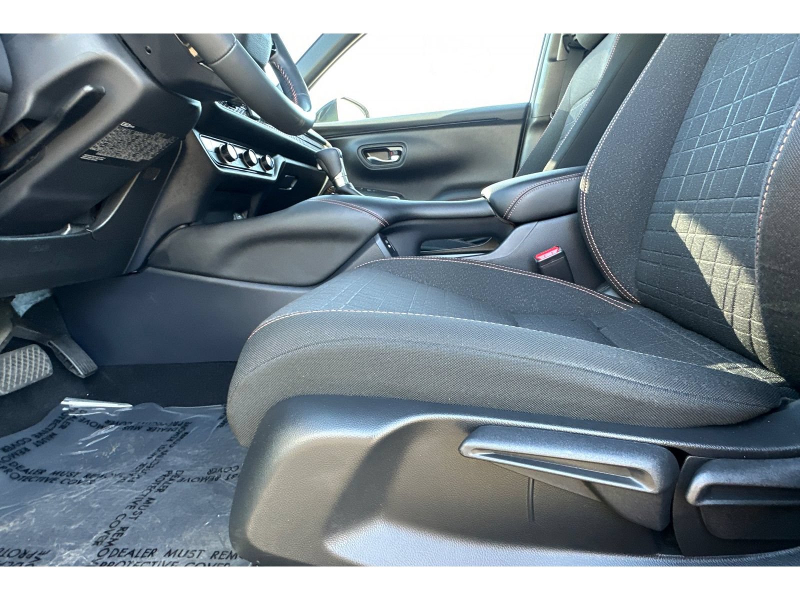Used 2024 Honda HR-V Sport image 13