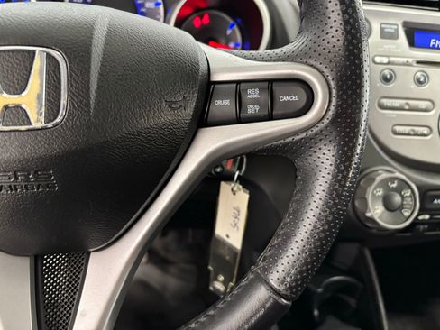 Used 2010 Honda Fit Sport image 21