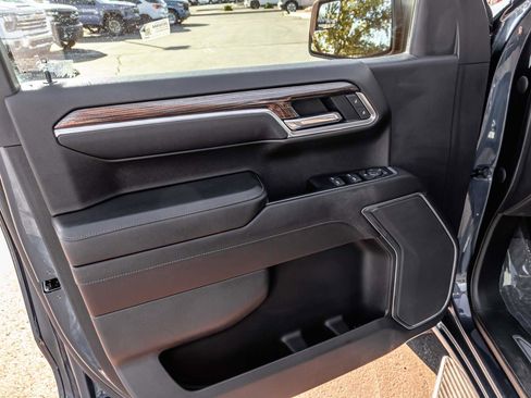 Used 2022 Chevrolet Silverado 1500 LT w/ All Star Edition Plus image 10