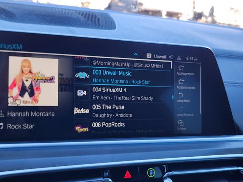 Used 2022 BMW X5 xDrive45e w/ M Sport Package image 29