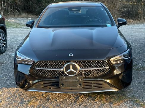 Used 2025 Mercedes-Benz CLA 250 image 2
