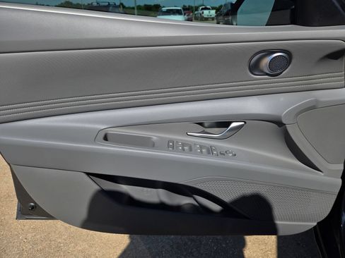 New 2026 Hyundai Elantra SEL Sport Premium FWD image 18