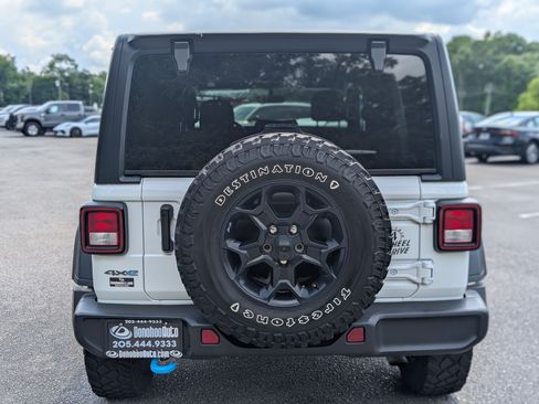Used 2023 Jeep Wrangler Unlimited w/ 8.4" Radio Group AWD/4WD image 8
