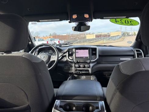 Used 2024 RAM 2500 Big Horn image 19