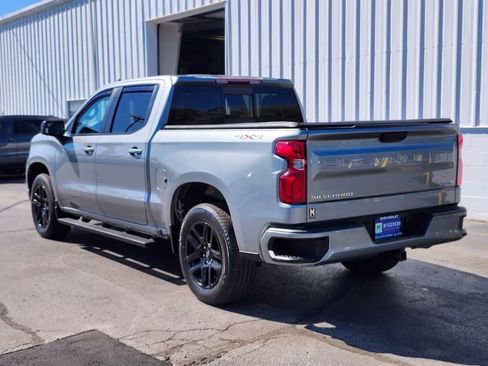 Used 2023 Chevrolet Silverado 1500 RST w/ Convenience Package II AWD/4WD image 3
