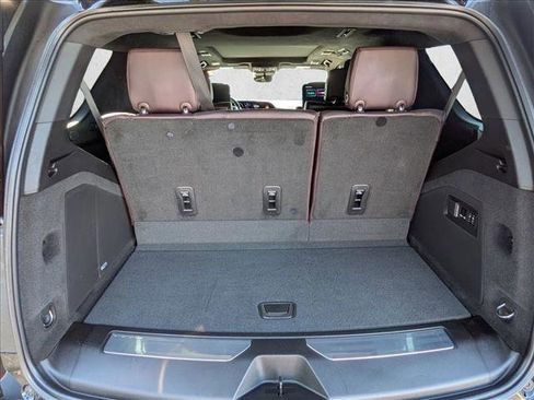 Used 2023 Cadillac Escalade Premium Luxury Platinum w/ LPO, Floor Liner Package AWD/4WD image 6