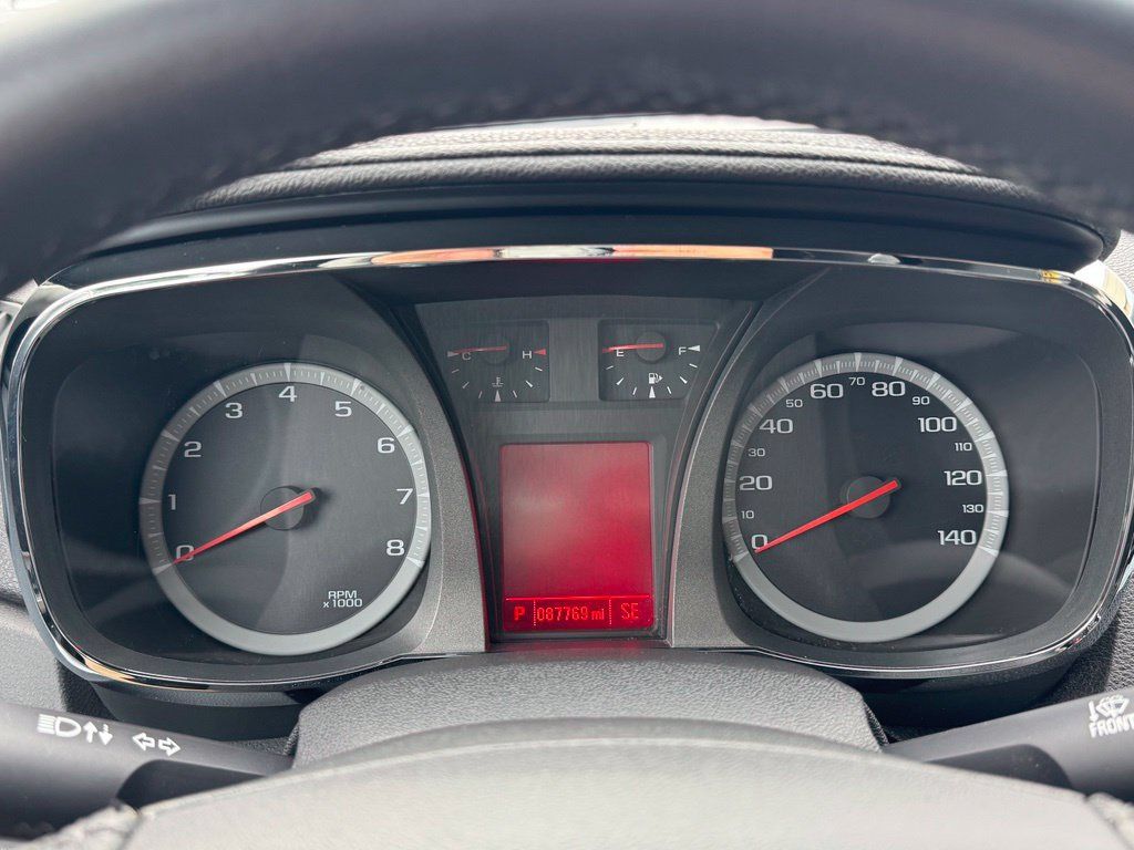 Used 2017 GMC Terrain SLT w/ Driver Alert Package I FWD image 36