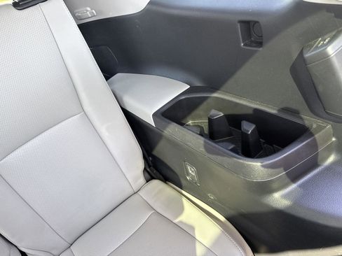Used 2024 Toyota Grand Highlander AWD image 26