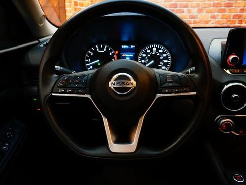 Certified 2023 Nissan Sentra S FWD image 14