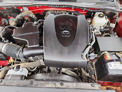 Used 2019 Toyota Tacoma TRD Off-Road image 13