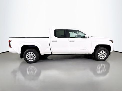 New 2026 Toyota Tacoma SR5 AWD/4WD image 9